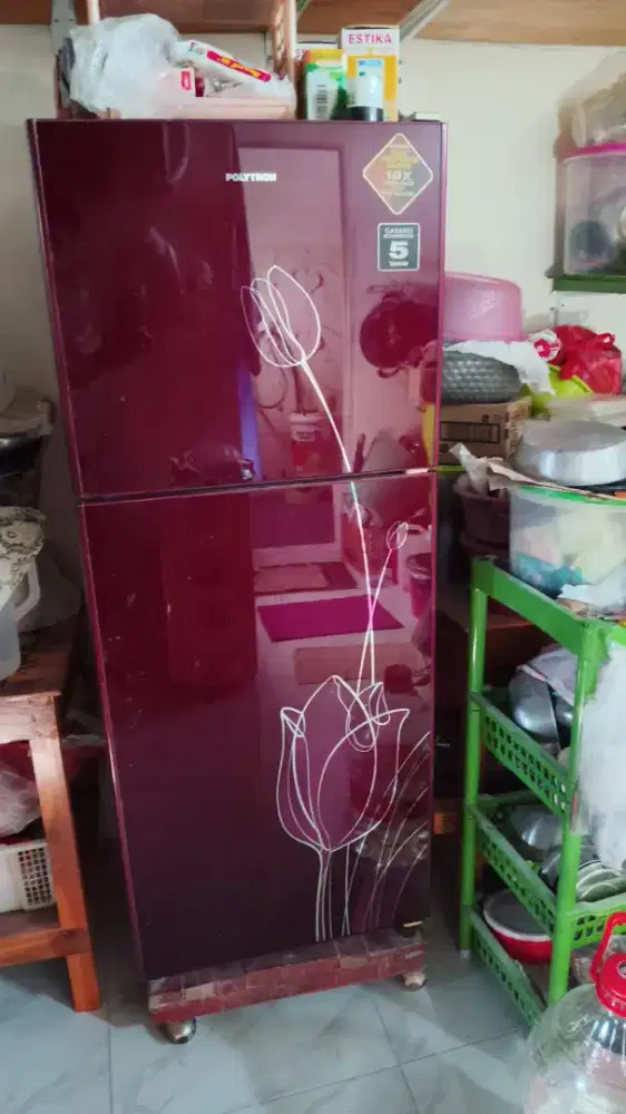 Kulkas polytron 2 pintu