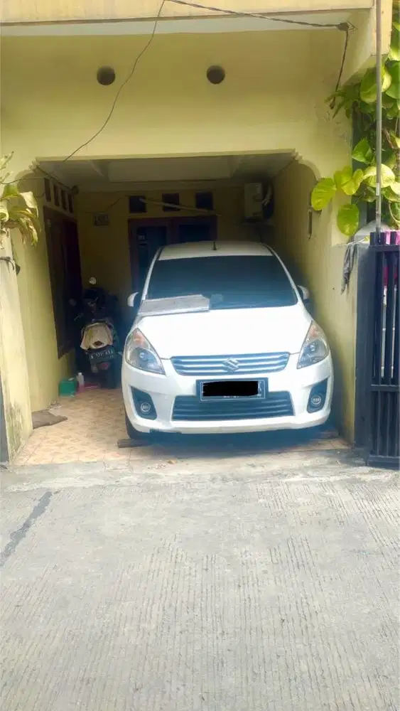Suzuki Ertiga GL th 2015