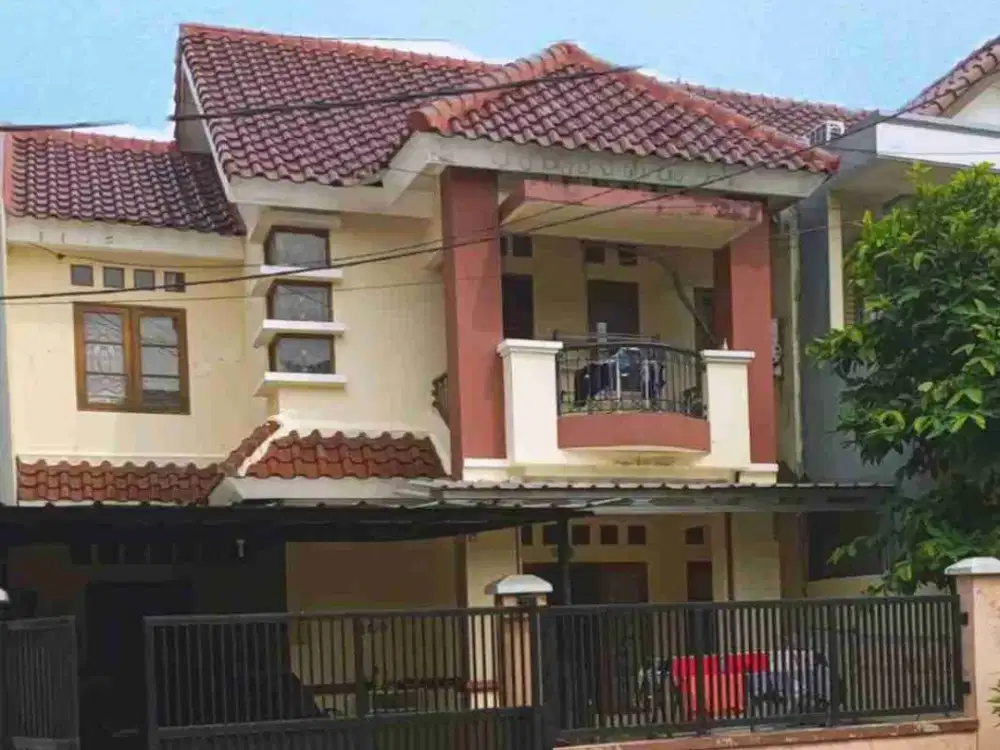 Dijual Rumah Cantik Strategis di Kemang Pratama 3  Bekasi