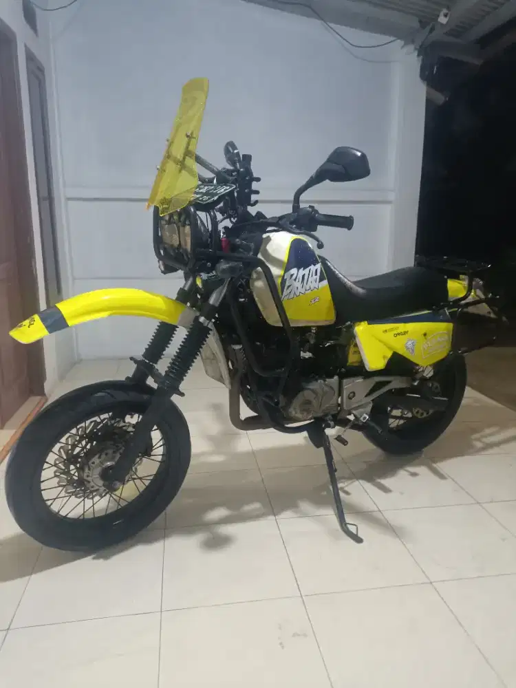pulsar modif touring siap jalan jauh
