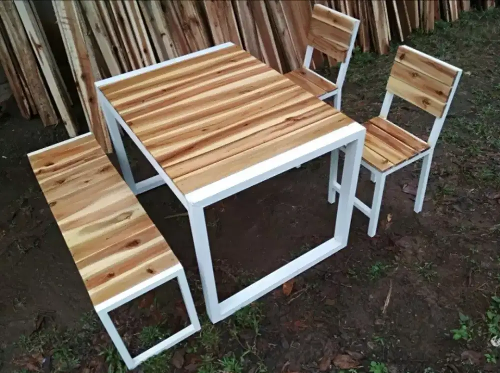 Meja kursi cafe Palembang