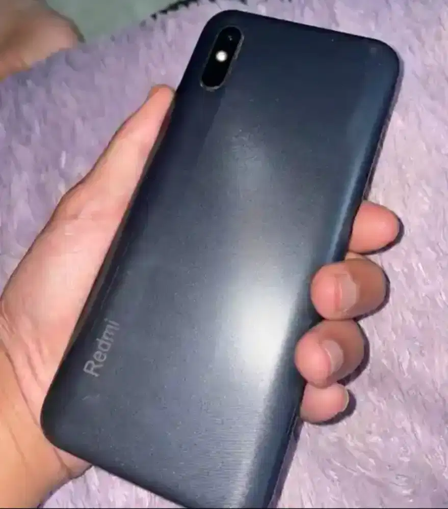 REDMI 9A RAM 3+32
KAMERA JERNIH 
BATRE AWET 
MINUS PEMAKAIAN WAJAR AJA