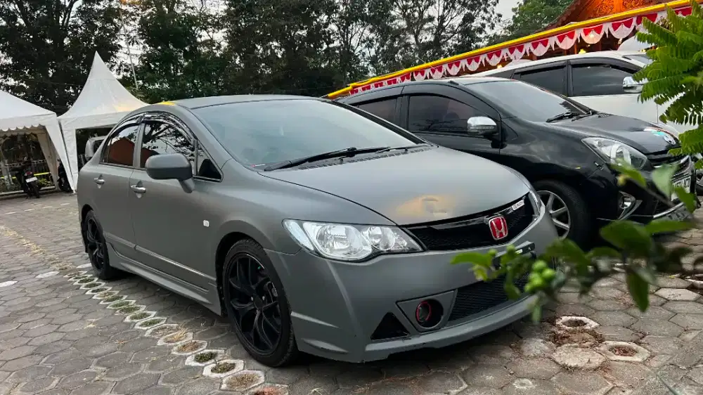 Civic FD 1.8 full wrapping sticker ,cat masih ori