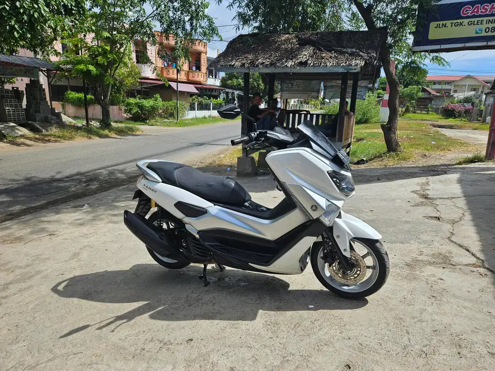 Di jual yamaha nmax tahun 2019