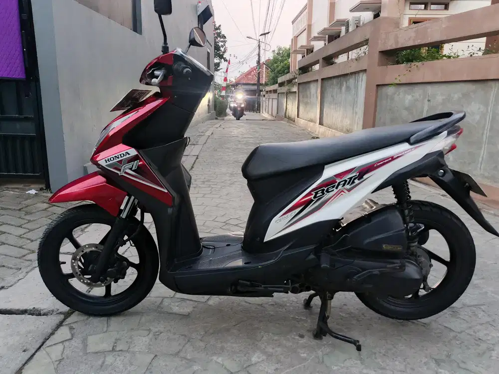 Honda beat FI esp 2016 stater halus mulus terawat