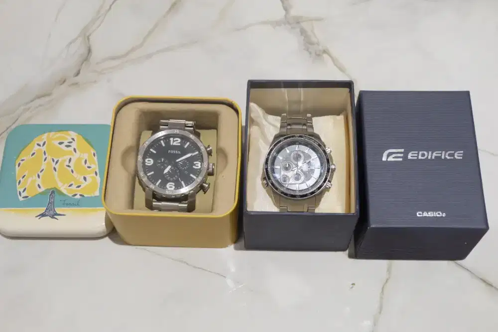 Ada 2 jam cowo Original dan Fullset Casio dan Fossil harga masing2