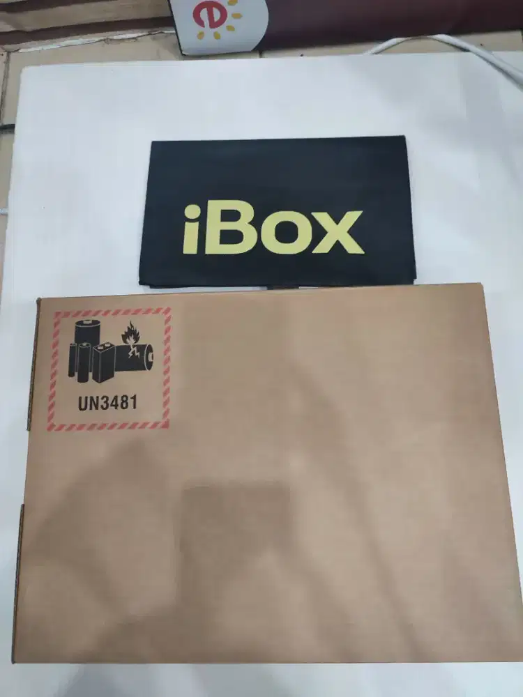 New macbook air m5 16/512 GB garansi ibox