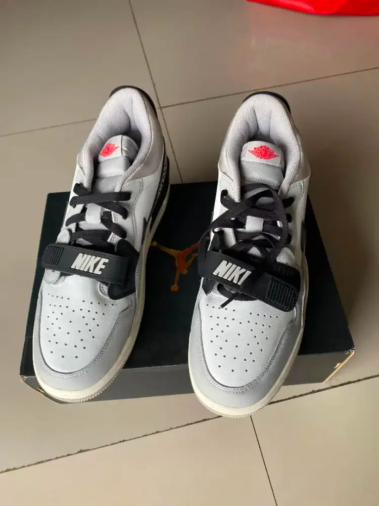 Sepatu Basket NIKE Air Jordan Legacy Original Second NEW