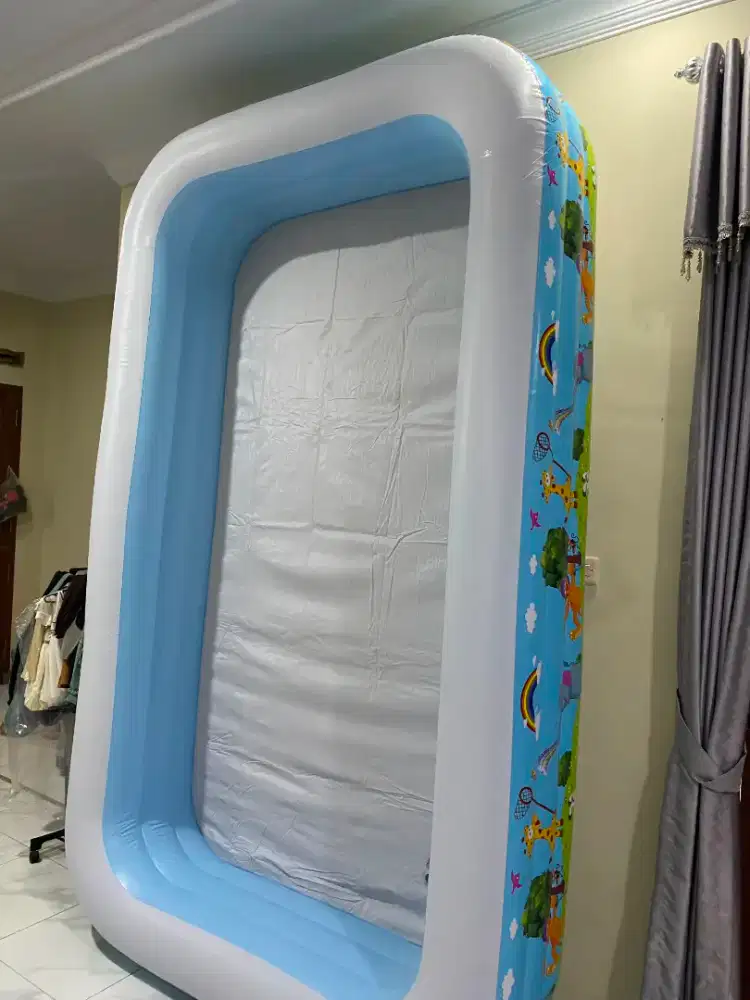 Kolam renang + Pompa elektrik