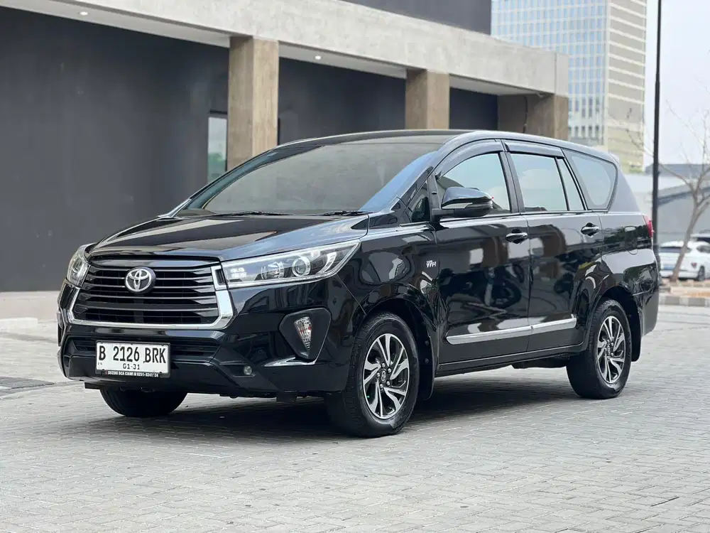 Toyota Innova 2.0 V Luxury Bensin AT 2021 Pajak Panjang