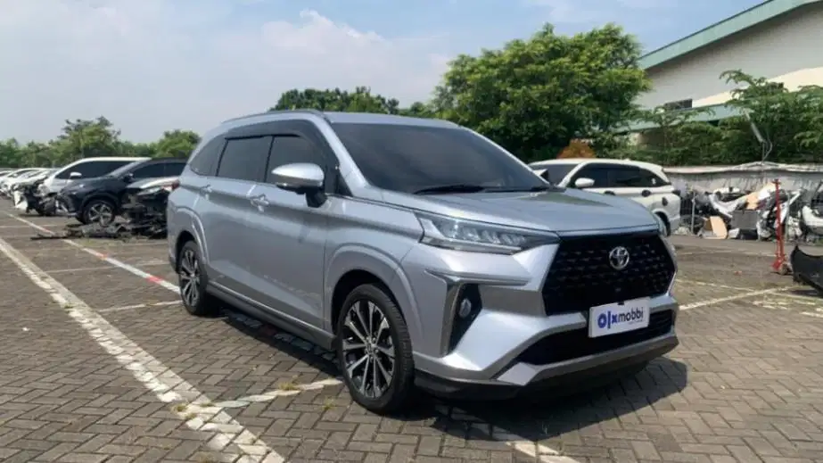 Cash dan Credit Toyota Avanza AT 2022 RKI