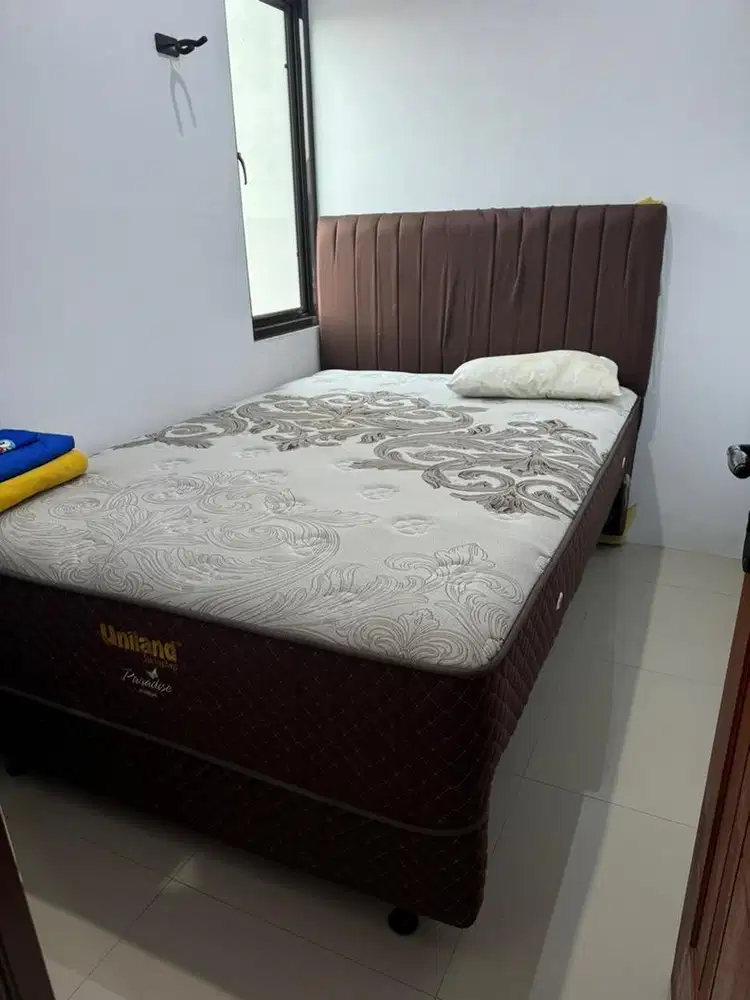 Uniland Bedcover Atas & Bawah