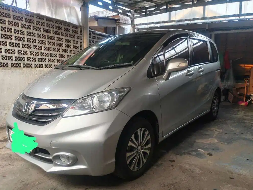 Honda Freed 2013 Bensin