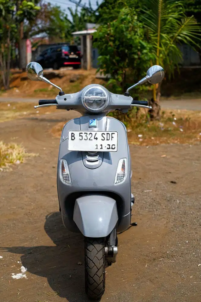 VESPA PIAGGIO LX 125 IGET FACELIFT 2025