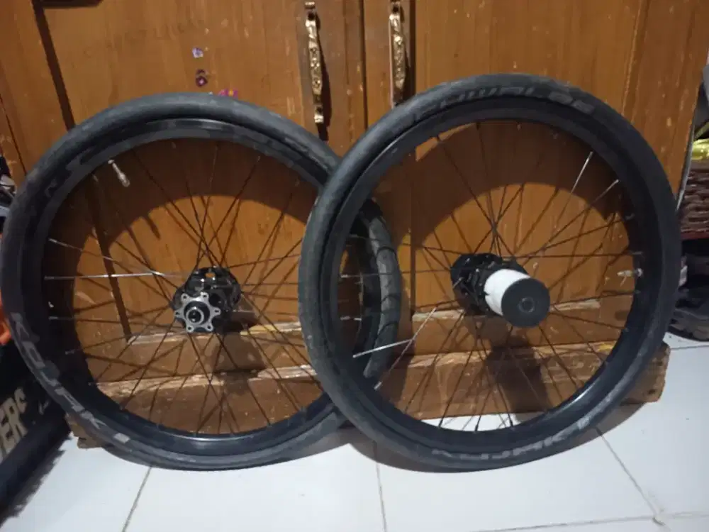 Velg set sepeda lipat RAZE ban kojak