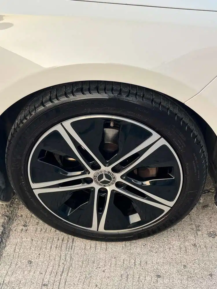 [ DP 100 ] MERCY A 200 HATCHBACK 2018