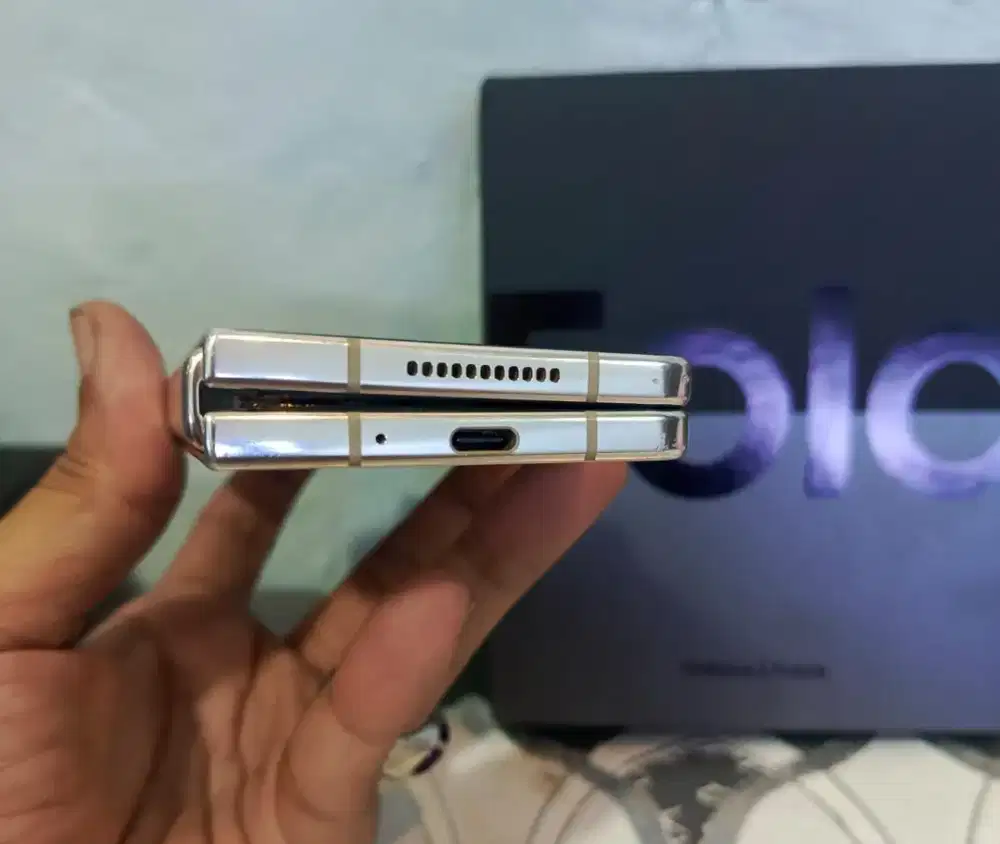 SAMSUNG Z FOLD 4 5G RAM 12/256GB ORIGINAL SEIN MULUS NORMAL FULLSHET