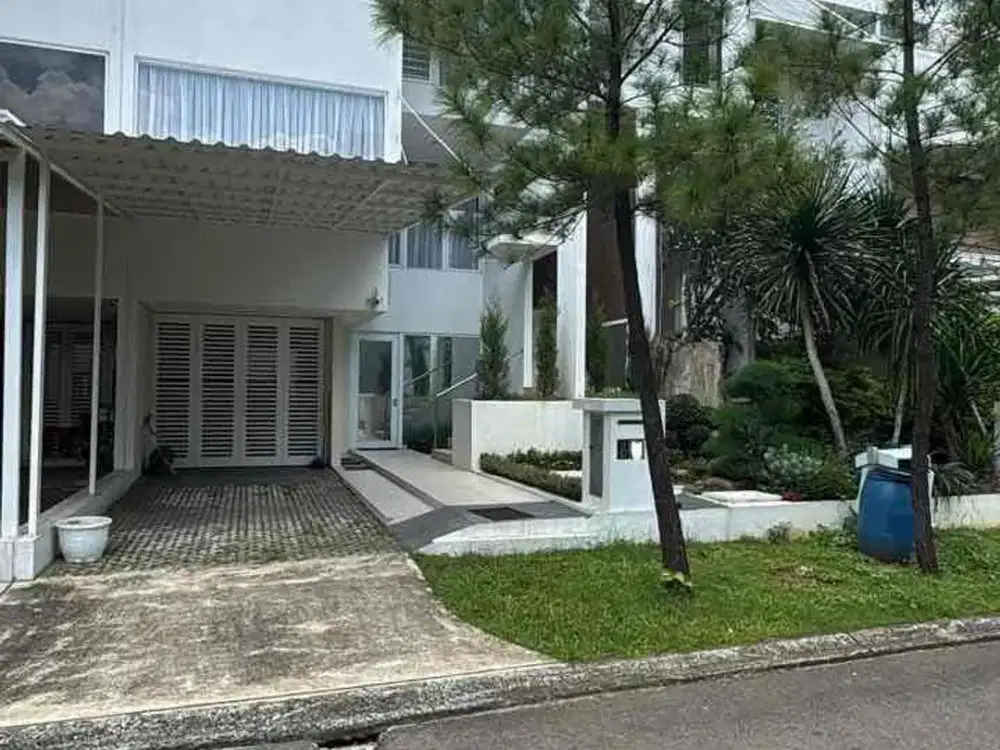 Dibawah Harga Appraisal! Rumah Mewah Asera One East Harapan Indah 3 Lantai Siap Huni - 2,98M Nego