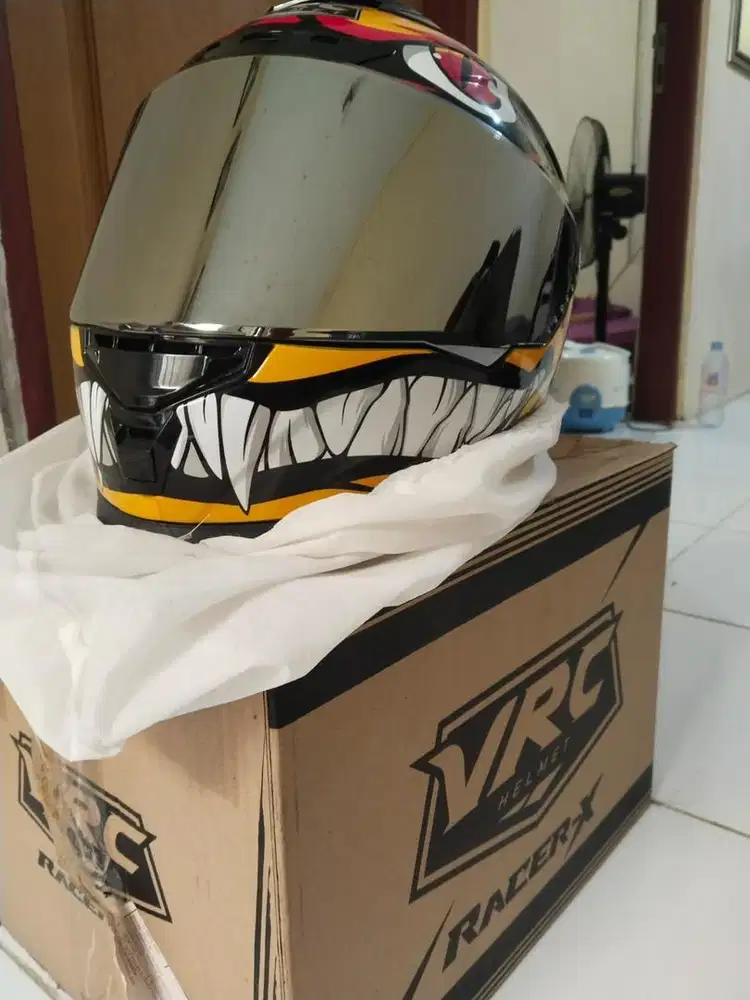 helm VRC (kurama edition)