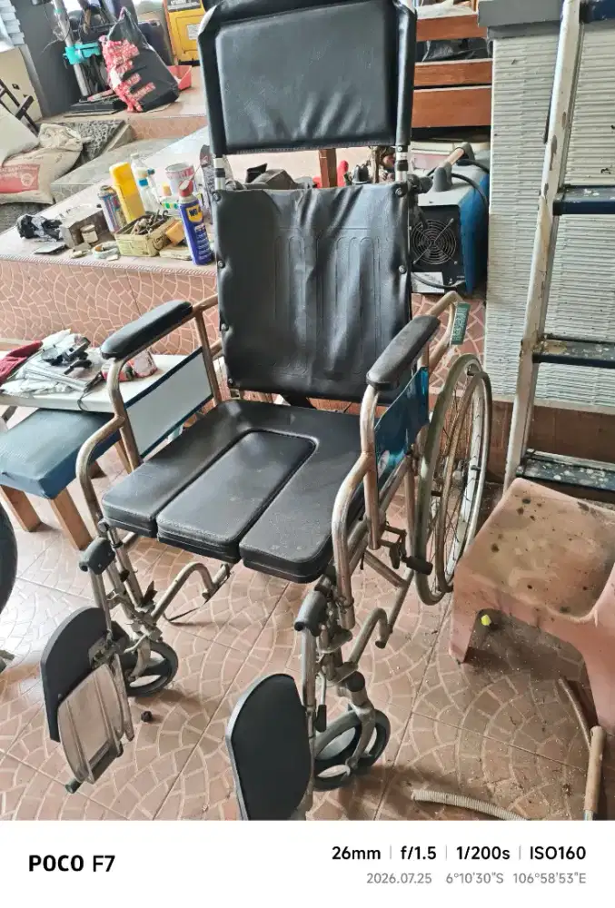 Kursi roda tidur