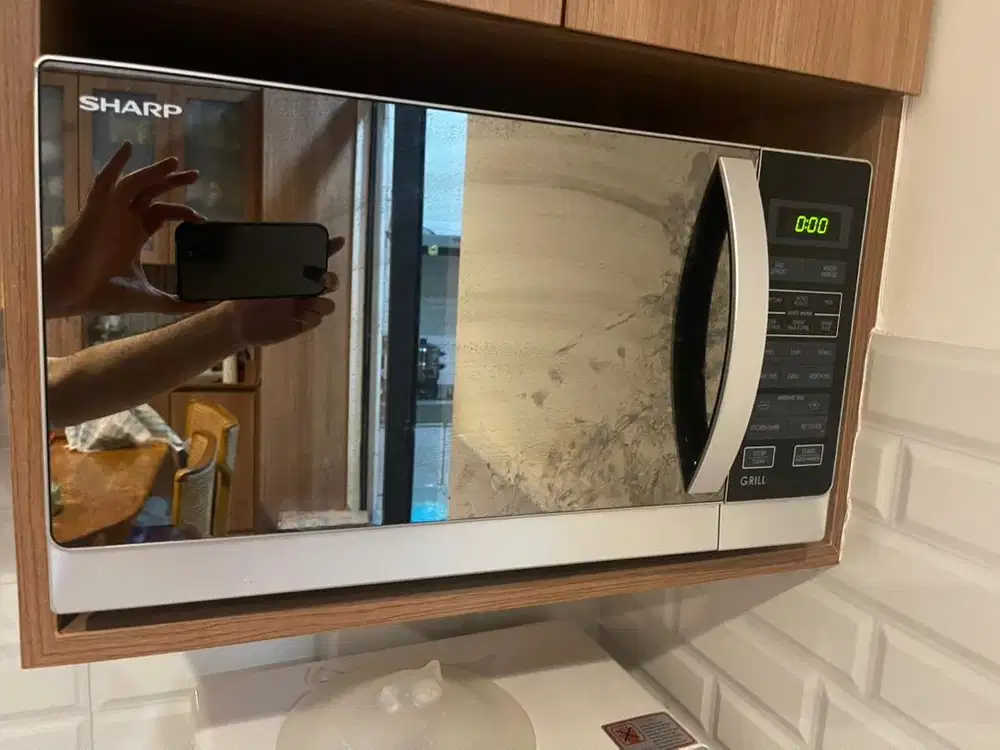 Microwave SHARP R-728-IN