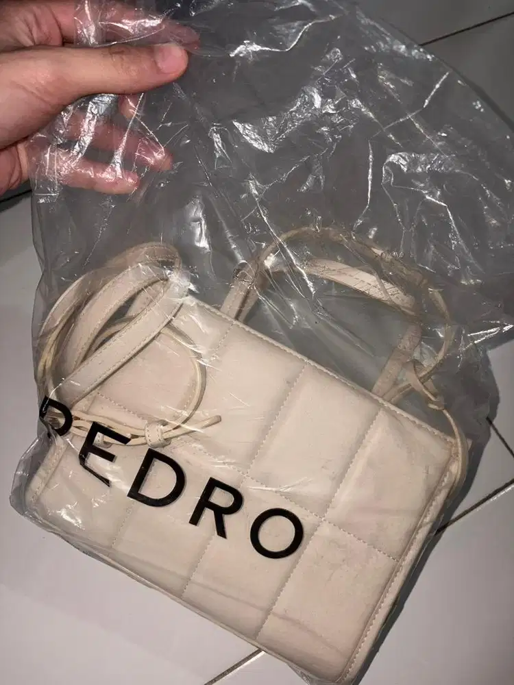 Pedro tas wanita