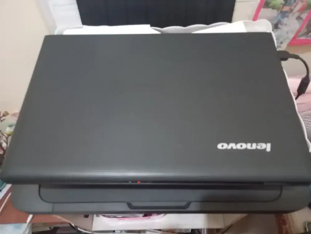 Laptop Lennovo sekolah