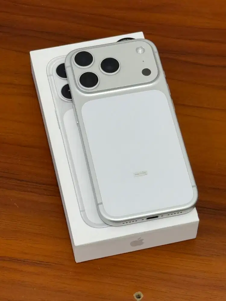 iPhone 17 Pro 256 Silver iBox
