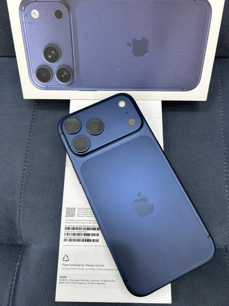 Iphone 17 Promax , Deep Blue , 512GB IBox
