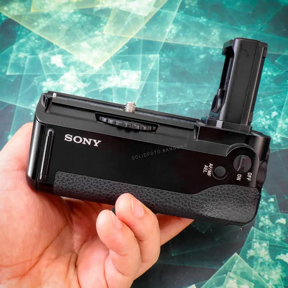 Battery Grip VG-C1EM For Sony A7 A7R A7S. Fullset Like New