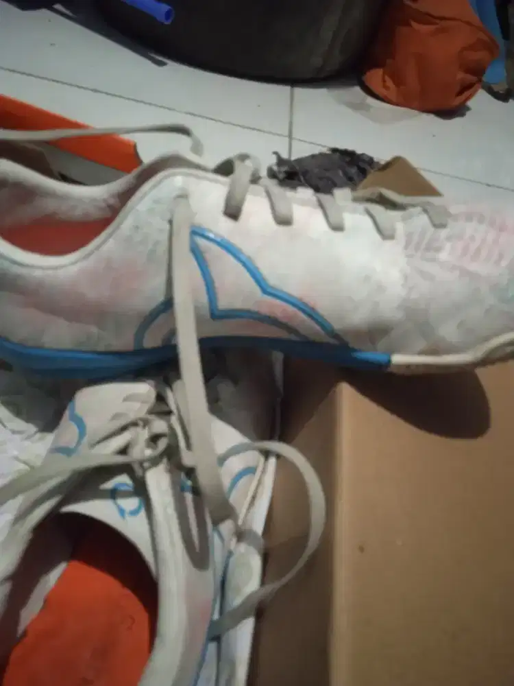 jual sepatu futsal uk 39 mines pemakaian aja