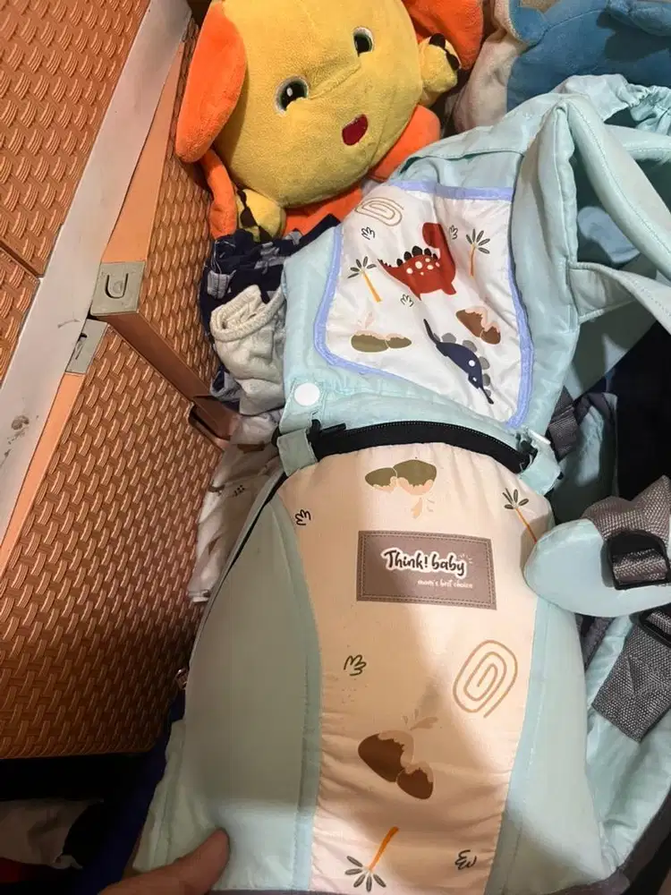Gendongan bayi multi