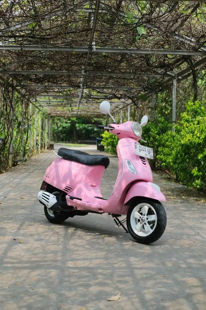 PIAGGIO VESPA LX 125 IGET 2017 MURAH BERGARANSI