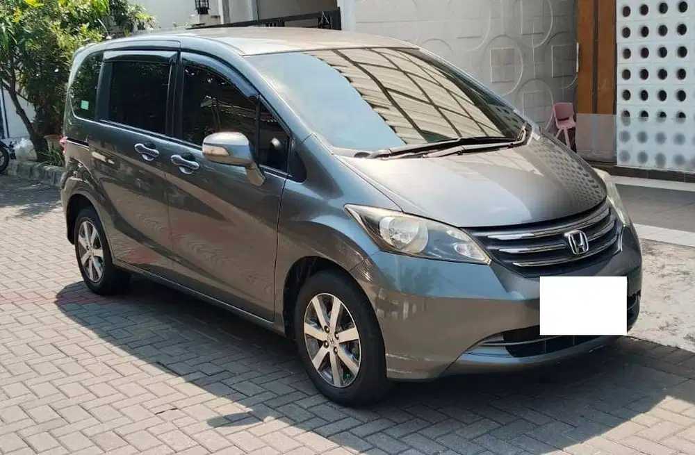 FREED HONDA 1.5E SIMPANAN LOW KM
