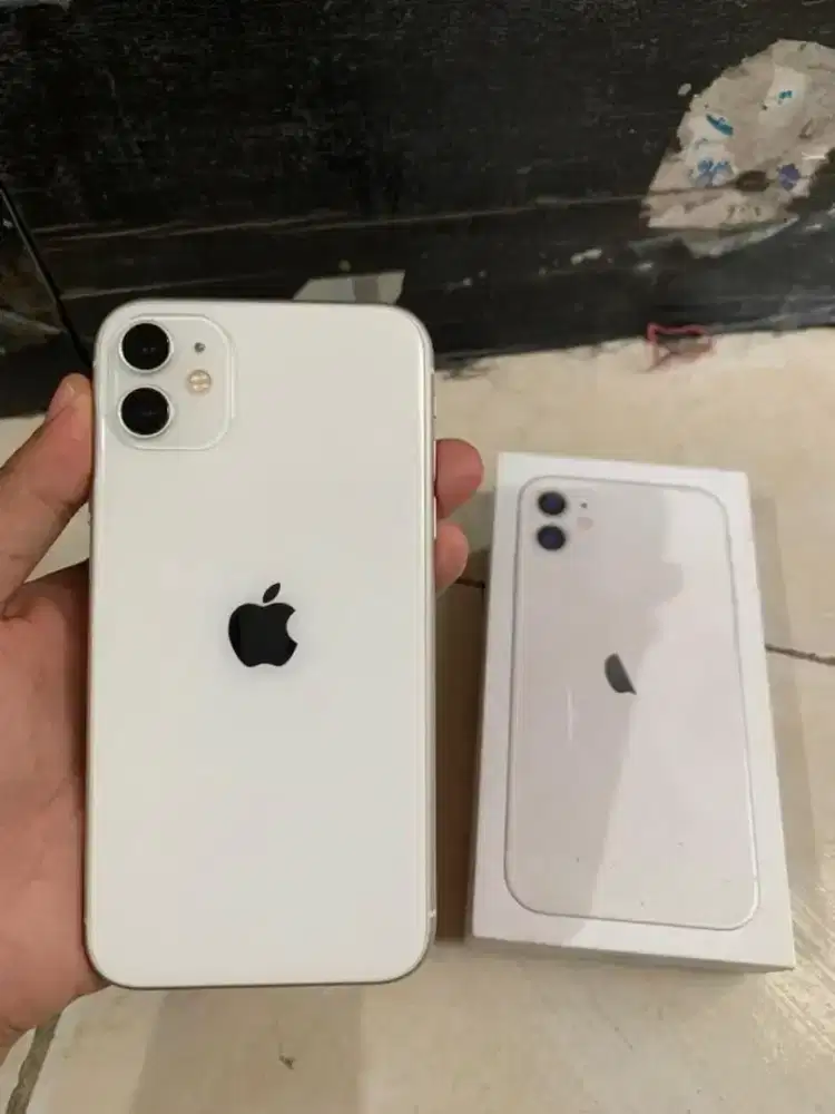 Iphone 11 white 256 ibox