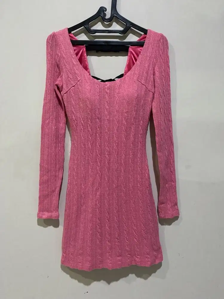 DRESS RAJUT PINK PRELOVED