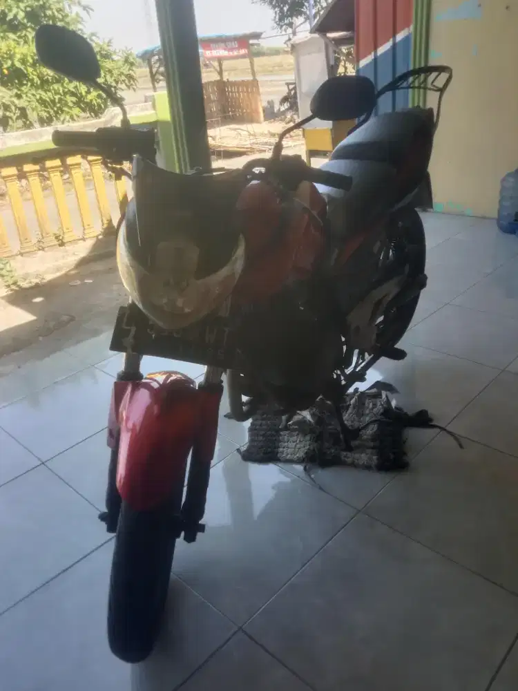 Bajai 180 CC 2010