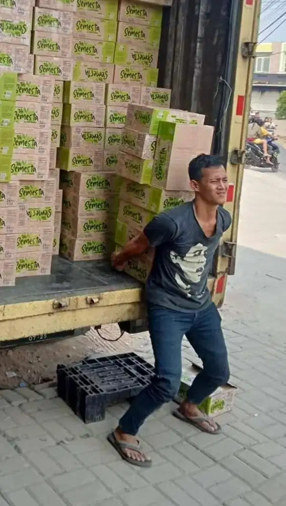 Lowongan Driver pickup - Distribusi Air Minum