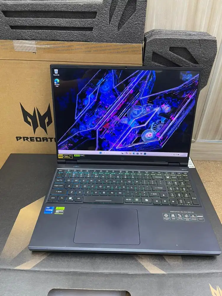 ACER PREDATOR HELIOS NEO 16 intel core i7 RTX4050 RAM 16GB/512 origin