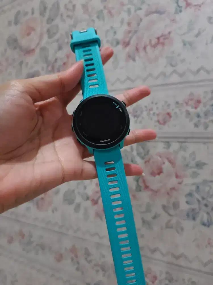 Garmin Forerunner 55 42mm Garansi Resmi Unit Only