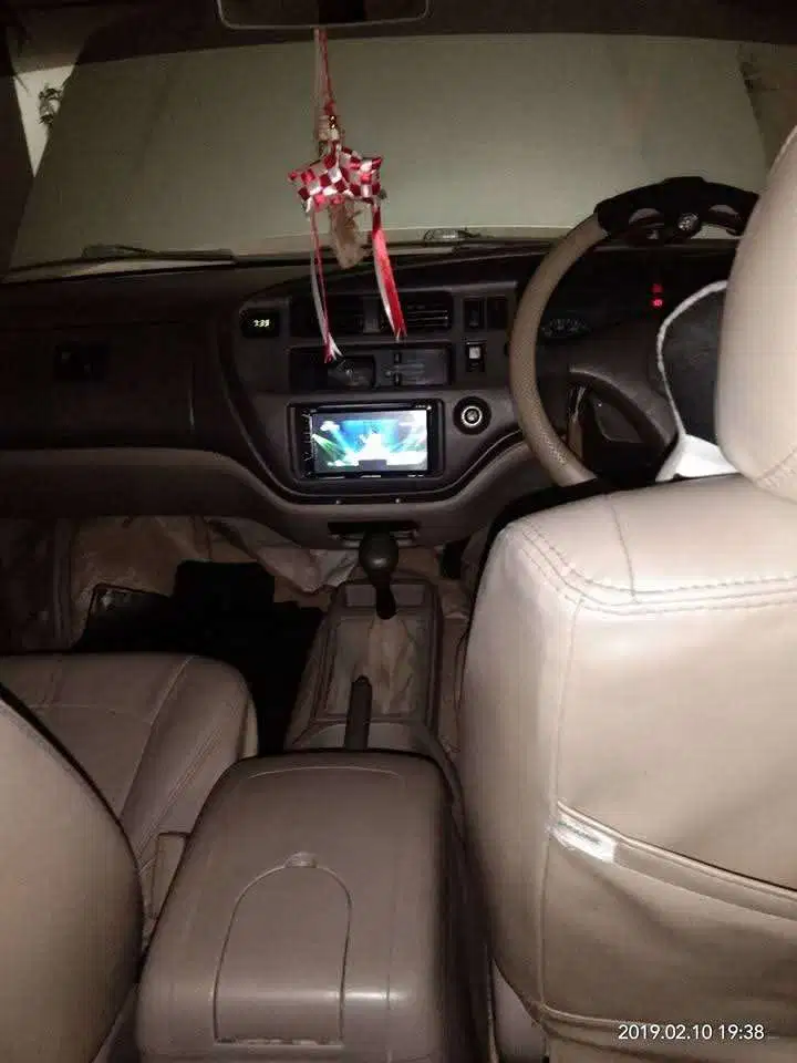 Toyota Kijang 2002 Bensin