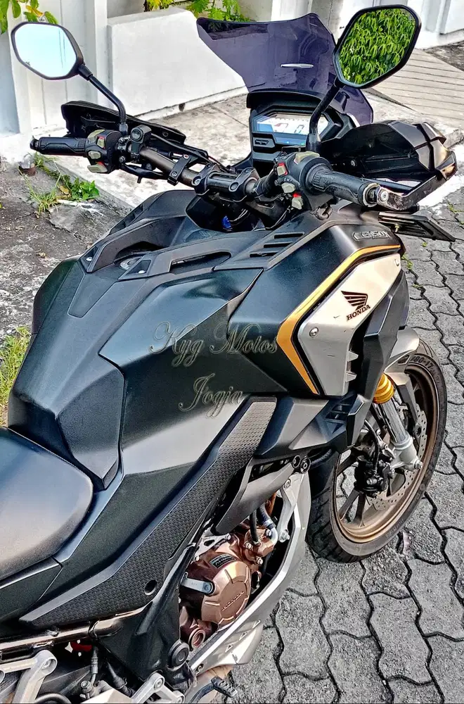 Honda CB150X CBX 150 CB150X Hitam Silver 2022 Plat AA Magelang Kota