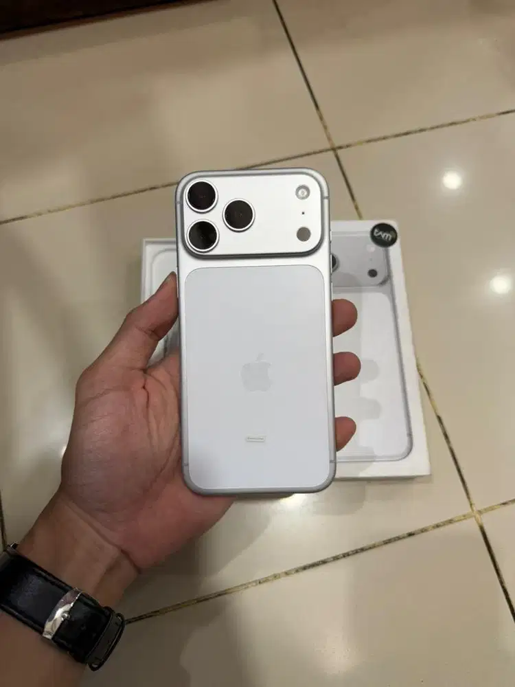 Iphone 17promax 256gb ibox