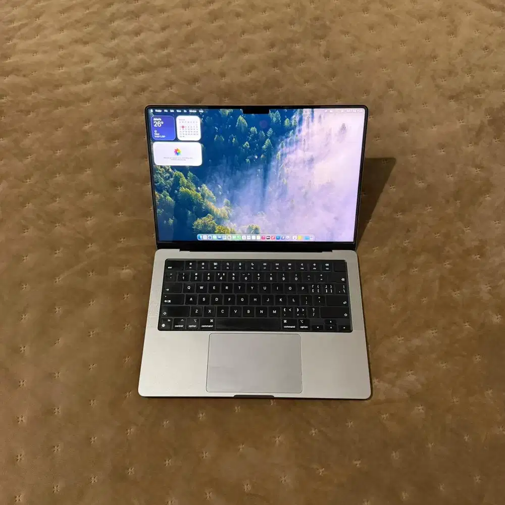 Macbook Pro M3 14 inch 8/512 Space Grey Like New