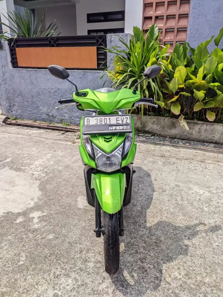Honda Beat PGM-FI Thn 2013 Pajak on panjang full orisinil