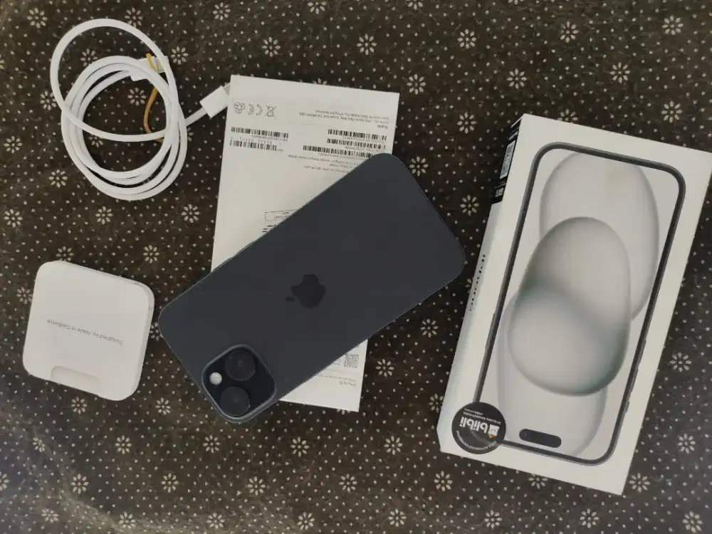iPhone 15 resmi iBox 128 garansi panjang