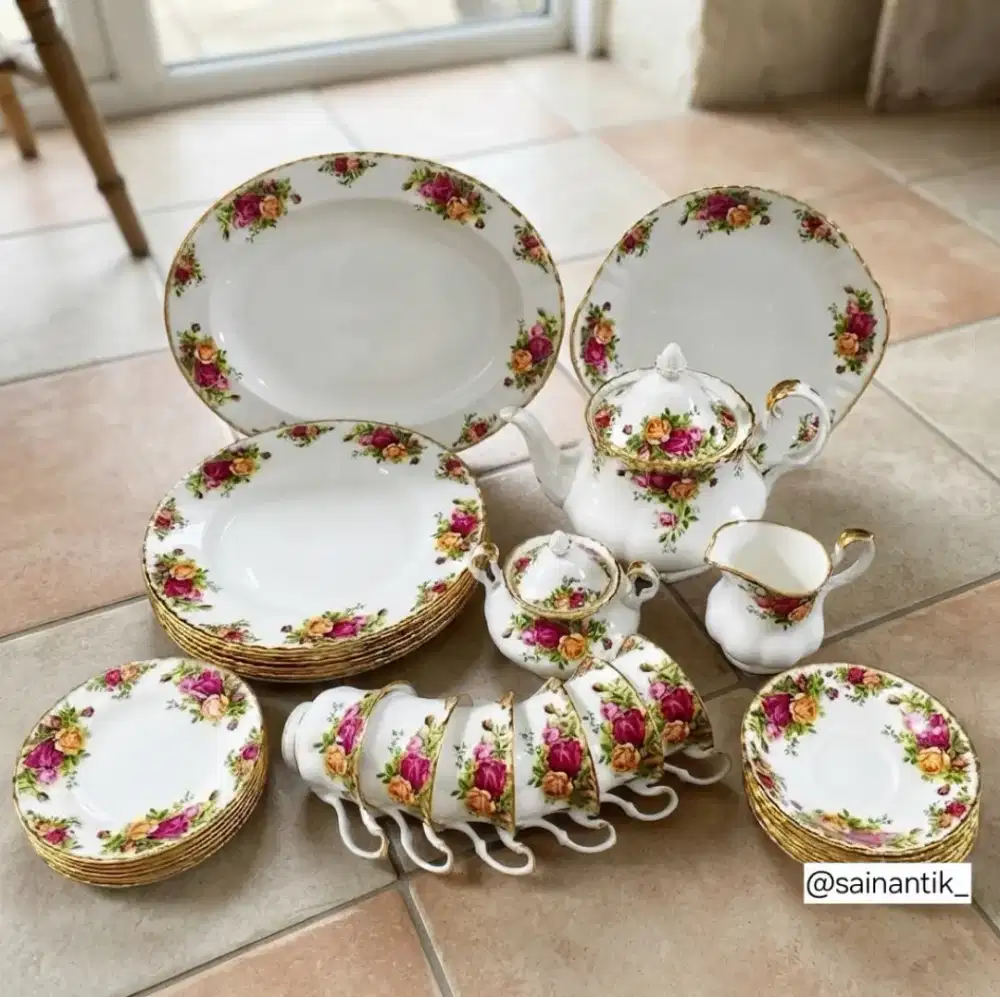 DINNER SET ROYAL ALBERT MULUSS ENGLAND SEMUA, jual murahh
