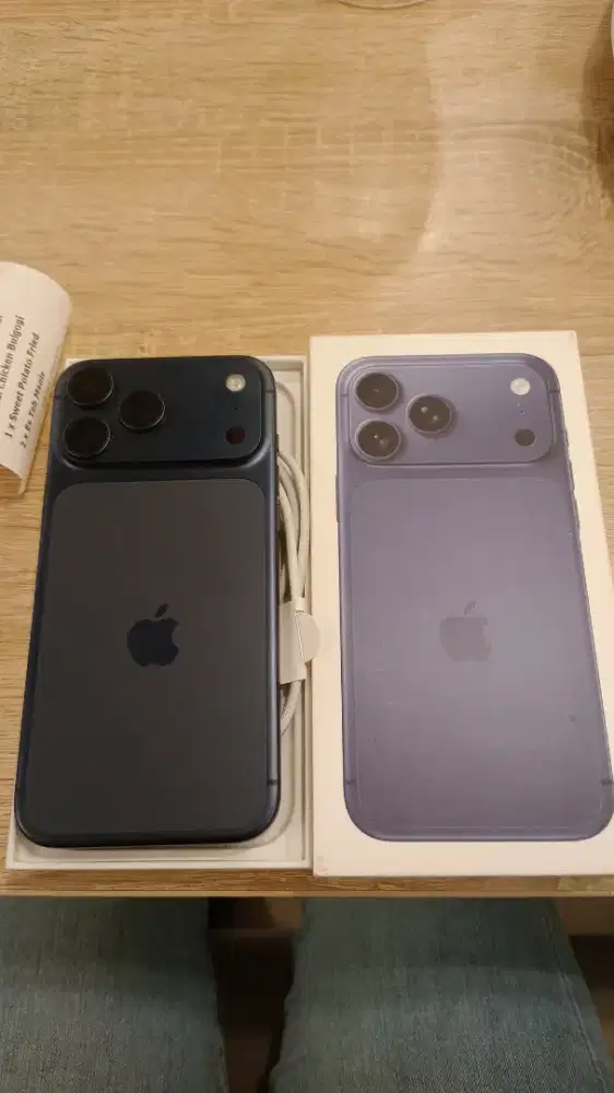 iPhone 17 promax 256 ibox