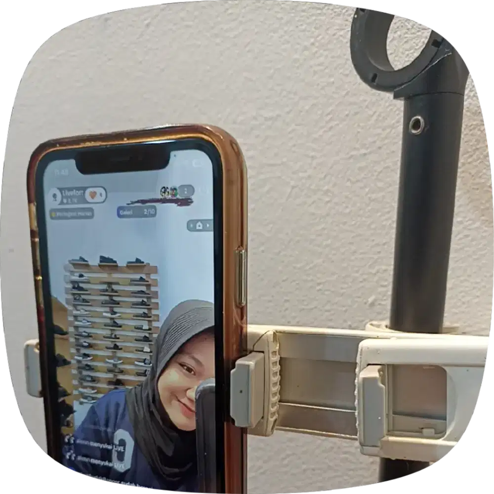 CARI LOWONGAN PEKERJAAN