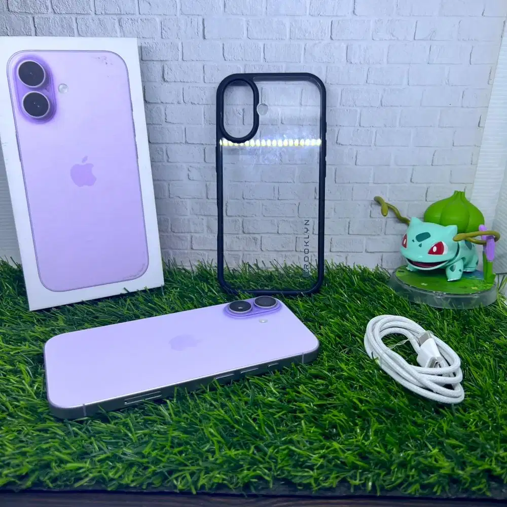 Iphone 17 ibox 256gb fullset garansi on Feb 2027